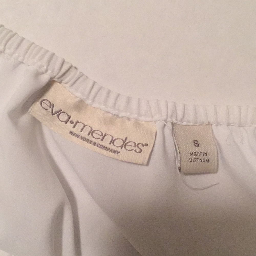 White Summer Dress 3/4 Sleeves Small - Picture 8 of 8